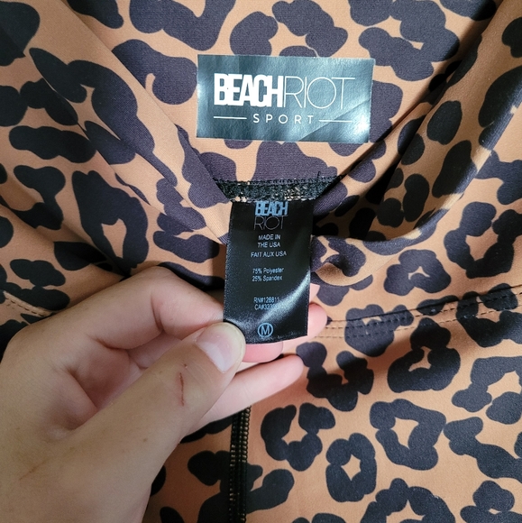 Beach Riot Piper Legging Leopard, M, matching bra also listed - Picture 9 of 11